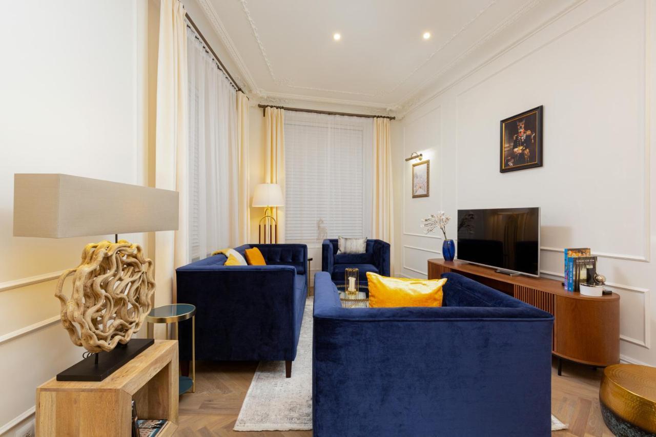 Royal Apartment Kopernika By Renters Prestige Варшава Экстерьер фото
